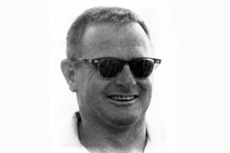 Red Loomis
