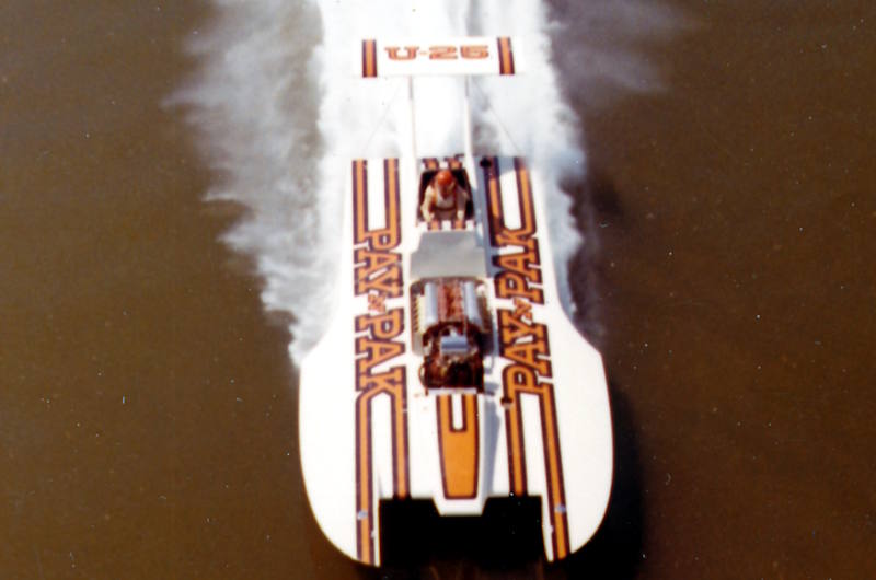 1973 Pay 'N Pak above