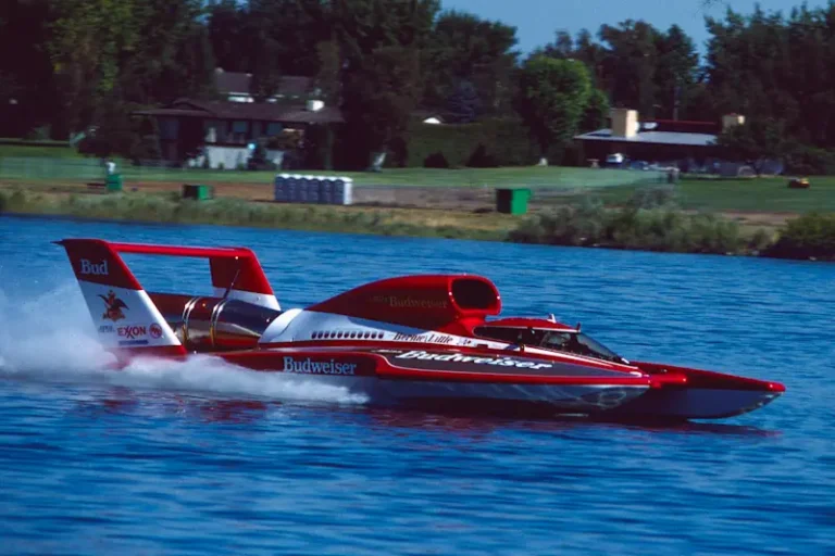 1990 U-1 Miss Budweiser Tri-Cities